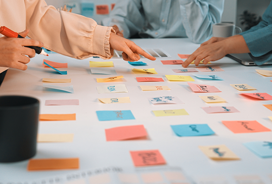 Planning meeting with post-it notes